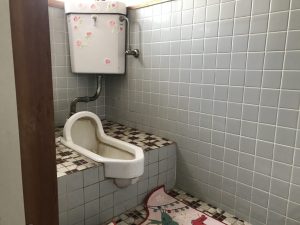 大分市K様邸 和式トイレから使いやすい洋式のトイレへの改修工事 リフォームビフォー